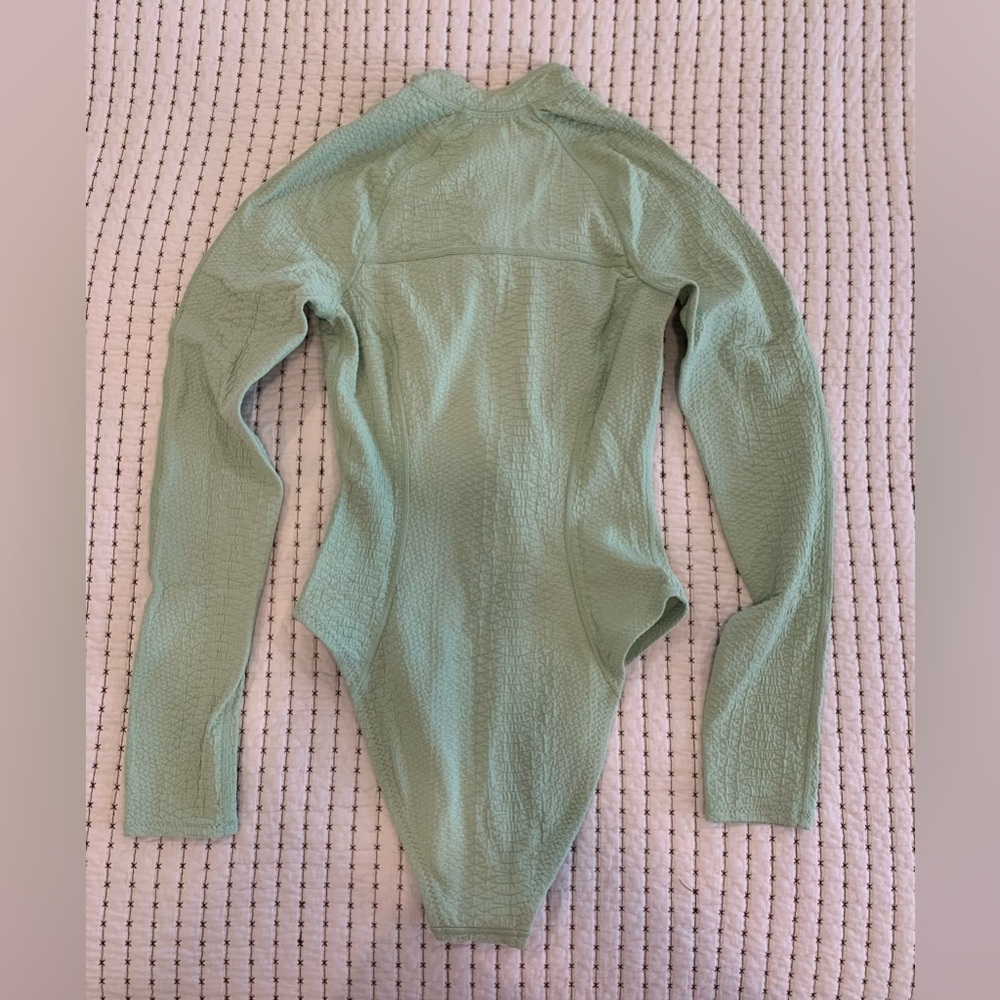 Free People x GiGi C One Piece Surf Wetsuit Swimsuit size small - Picture 7 of 9